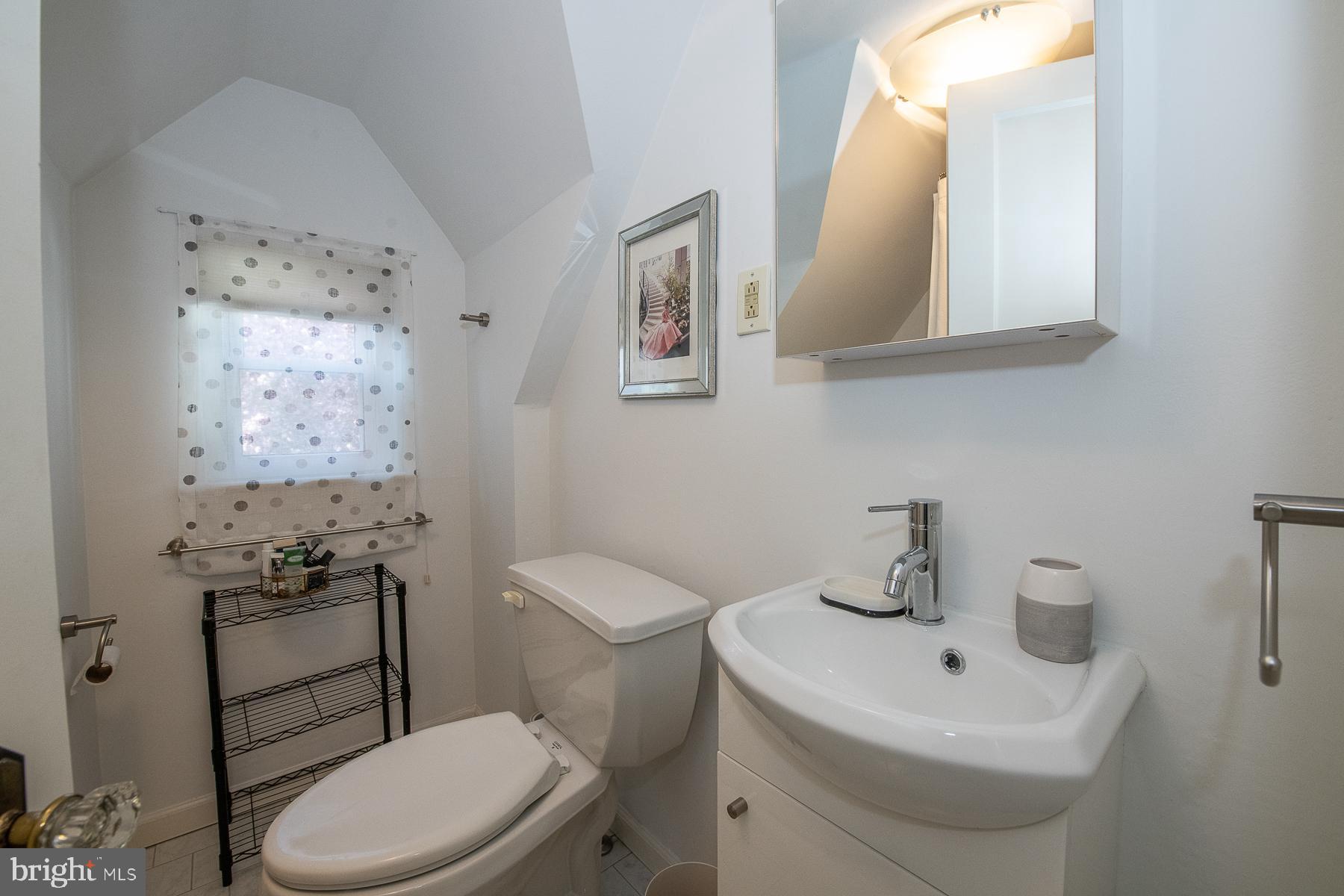 45 Overhill Road Bala Cynwyd, PA 19004 - Photo 25 of 27 Gallery Image 25