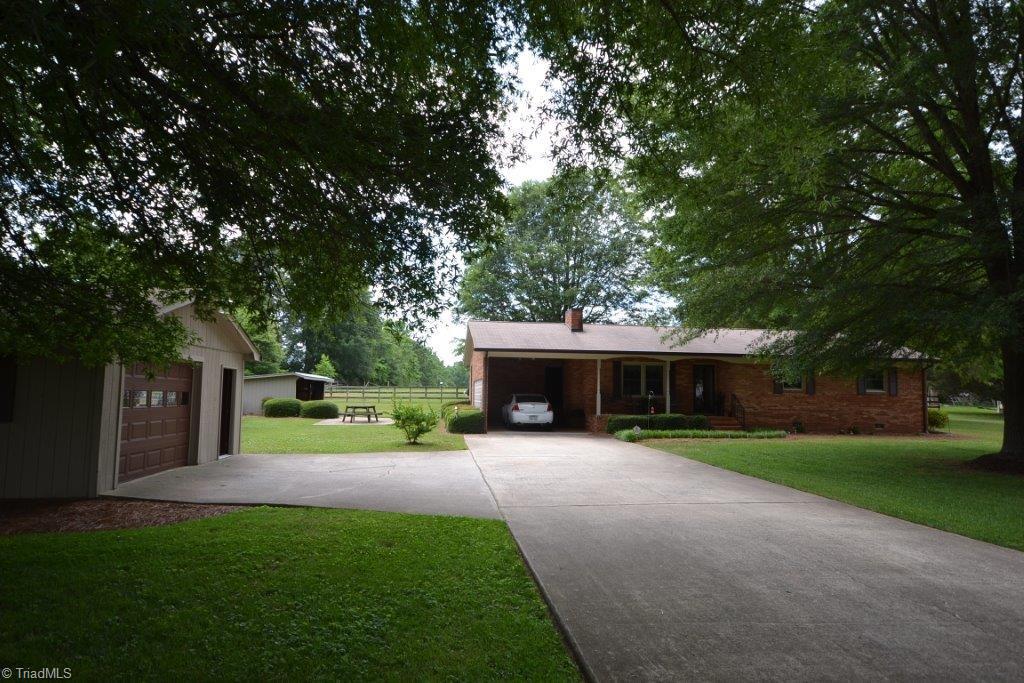 736 Foxfire Road Asheboro, NC 27205 - Photo 2 of 24 Front Exterior
