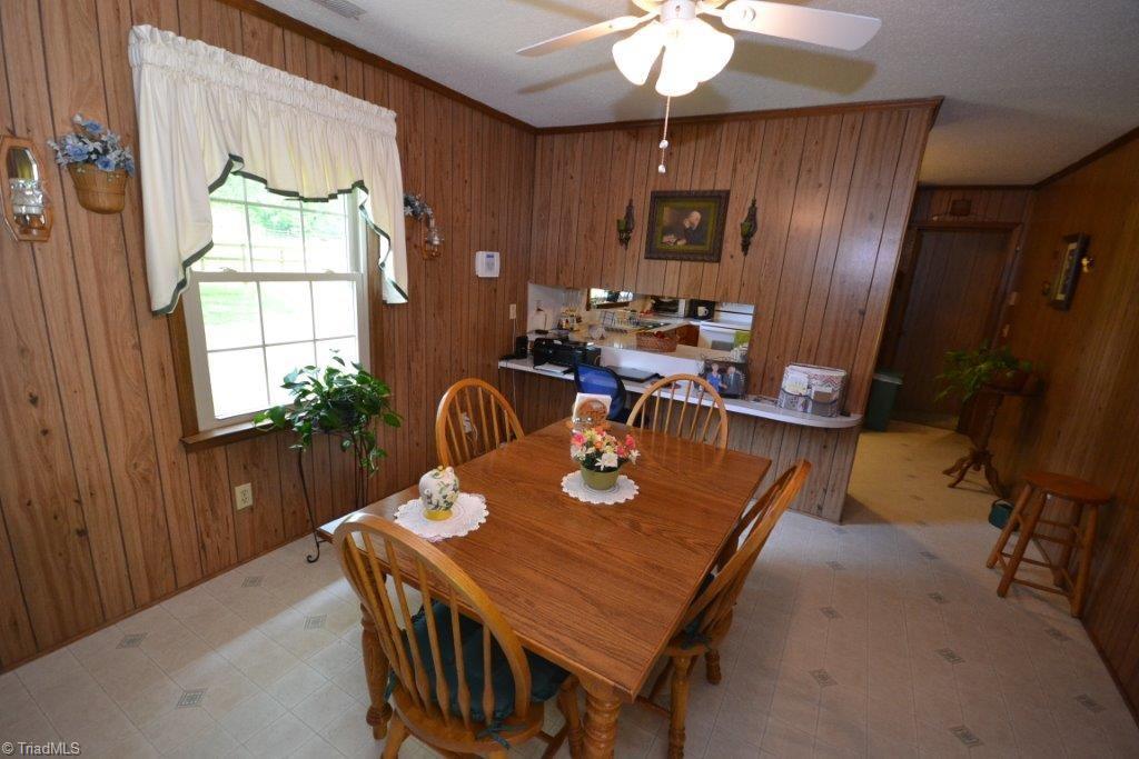 736 Foxfire Road Asheboro, NC 27205 - Photo 8 of 24 Dining Room