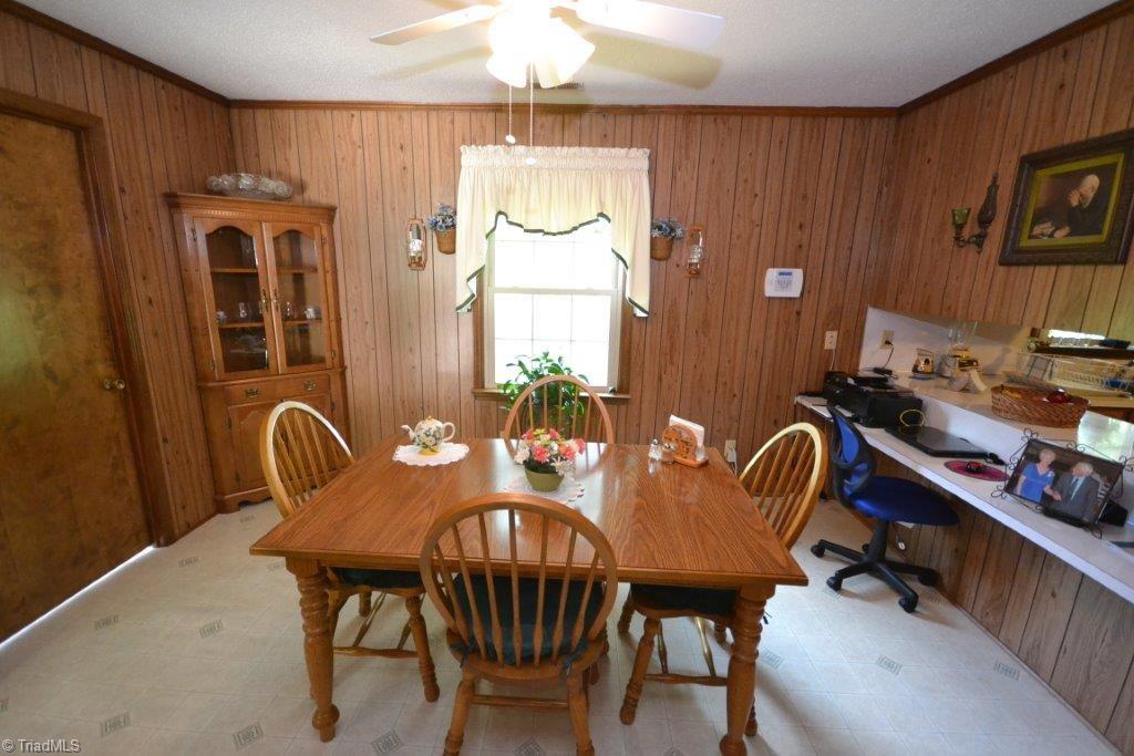 736 Foxfire Road Asheboro, NC 27205 - Photo 9 of 24 Dining Room