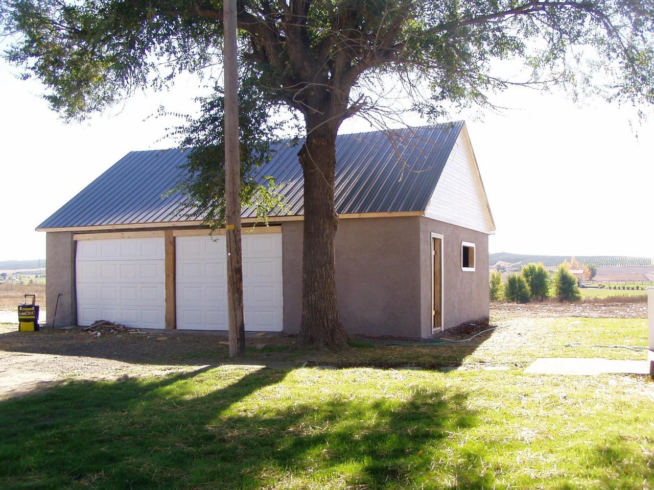 341 Liberty Road Granger, WA 98932 - Photo 18 of 19 a view of backyard of house with wooden fence