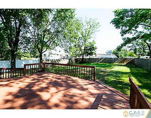 38 Lynnwood Road Edison, NJ 08820 - Photo 20 of 21 Gallery Image 20