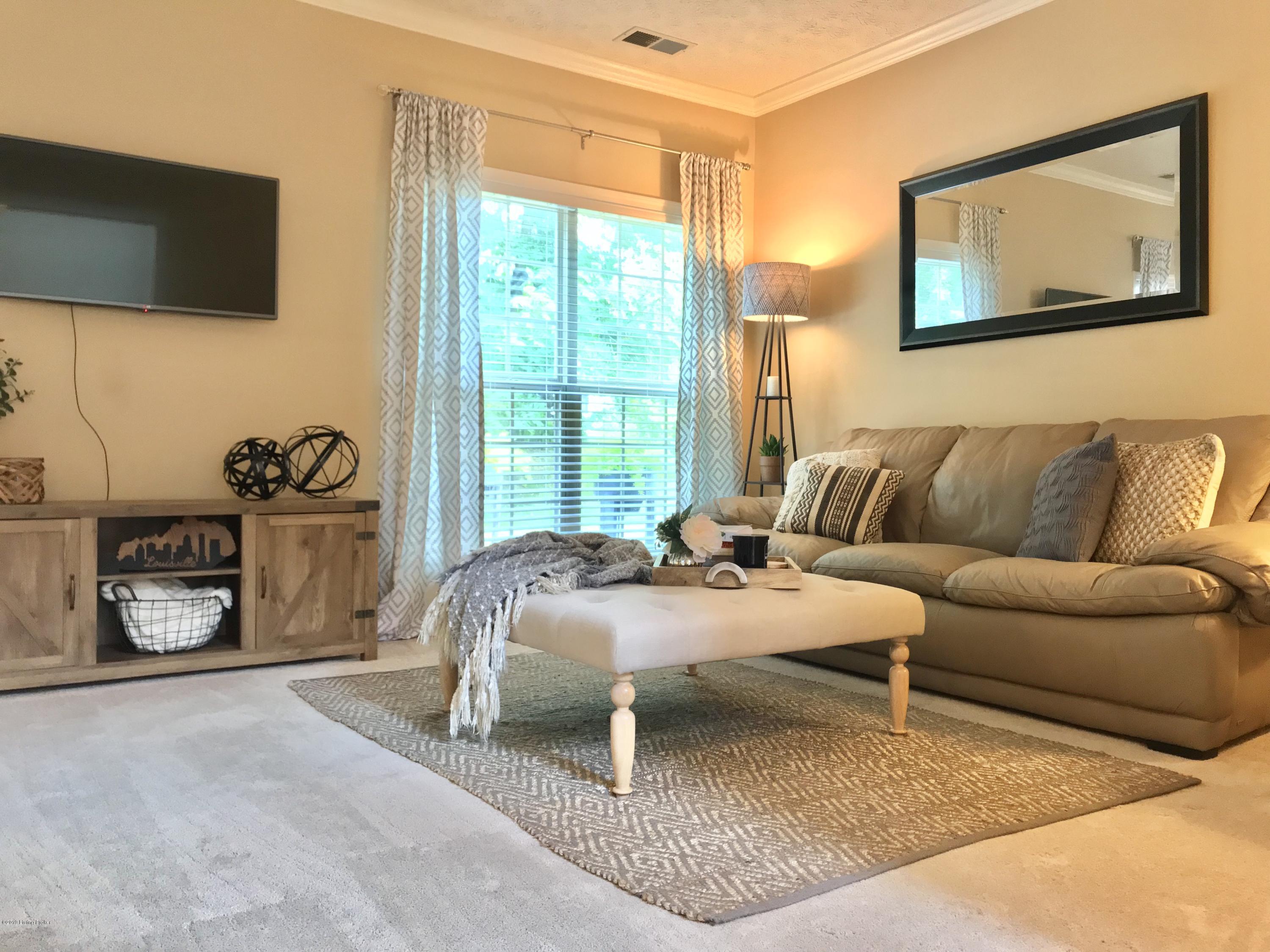 17322 Curry Branch Road Louisville, KY 40245 - Photo 4 of 49 B145DF03-EBC5-4792-8A3C-366CD17EFB9A