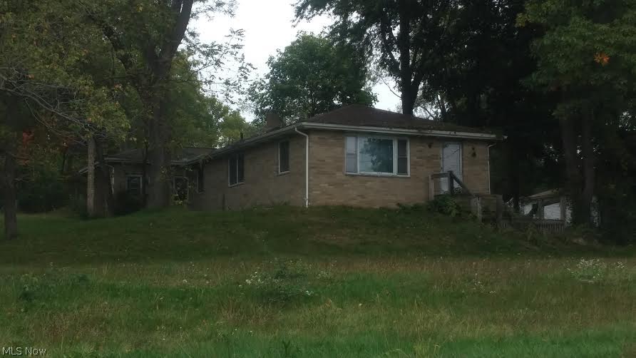 3467 Sanitarium Road Akron, OH 44312 - Photo 1 of 8 Gallery Image 1
