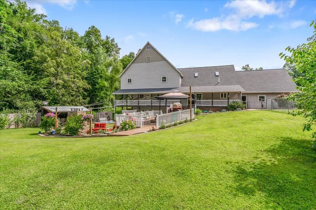 $695,000 | 8632 Anchor Drive, Delton, MI 49046