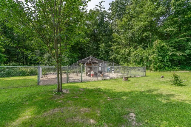 $695,000 | 8632 Anchor Drive, Delton, MI 49046