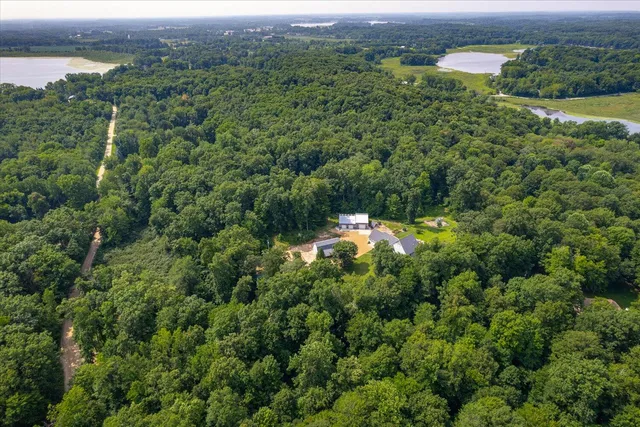 $695,000 | 8632 Anchor Drive, Delton, MI 49046