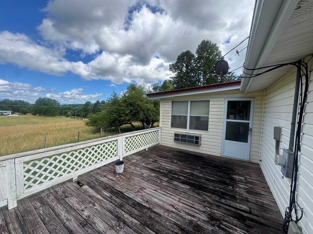 28 Honaker Road Blairsville, GA 30512 - Photo 15 of 29