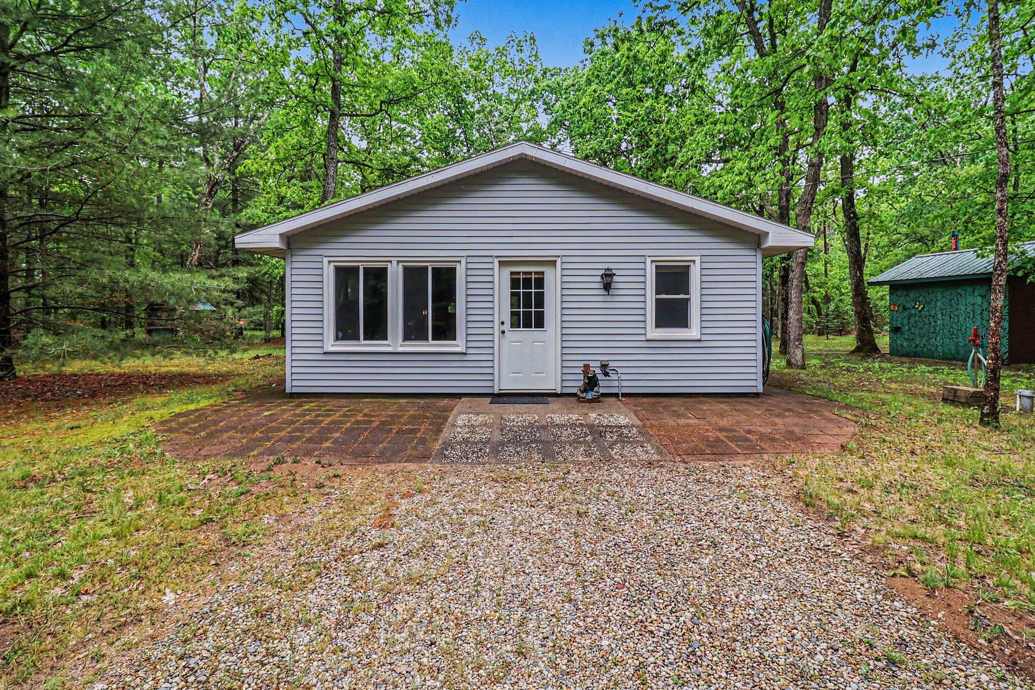 4616 Chalker Road Wellston, MI 49689 - Photo 16 of 23 Front Exterior