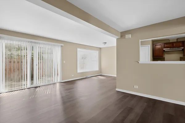 $2,499 | 193 Jeffrey Lane, Bolingbrook, IL 60440