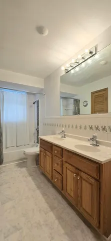 $219,000 | 14920 Wentworth Avenue, Dolton, IL 60419