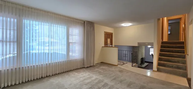 $219,000 | 14920 Wentworth Avenue, Dolton, IL 60419