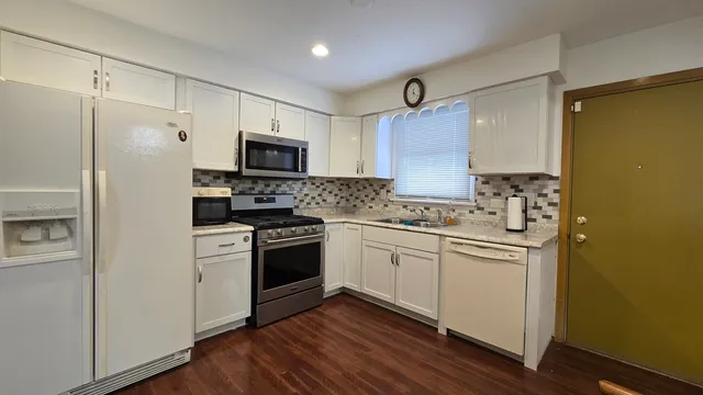 $219,000 | 14920 Wentworth Avenue, Dolton, IL 60419