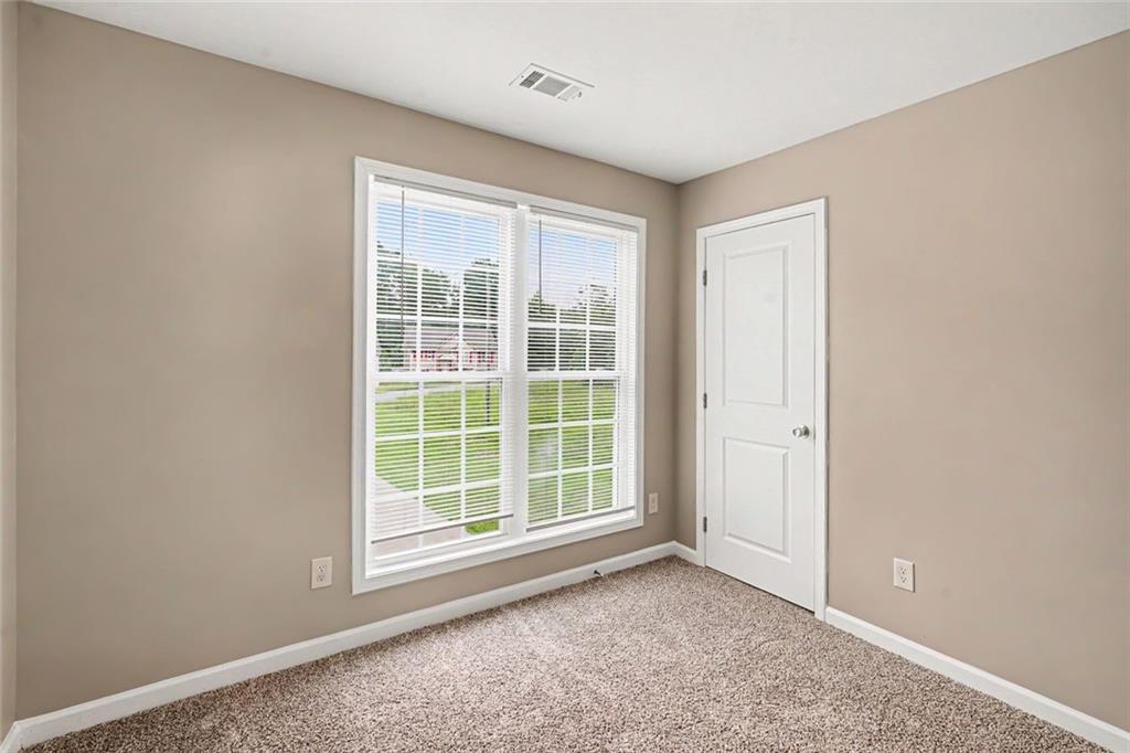 6749 Silver Maple Drive Rex, GA 30273 - Photo 8 of 17
