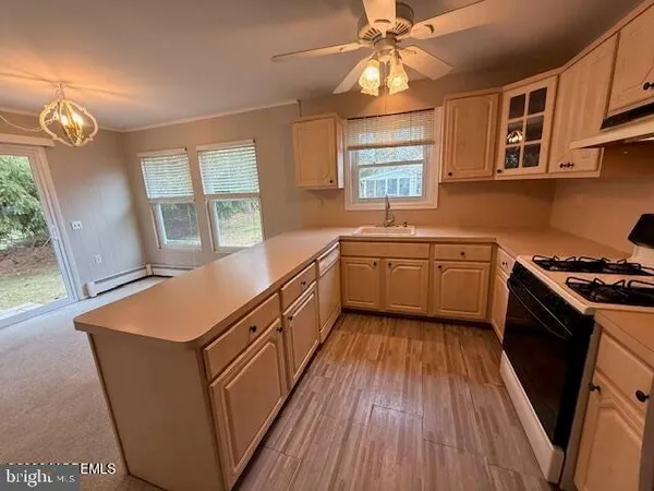 $2,250 | 19 Lyford Court, Toms River, NJ 08757