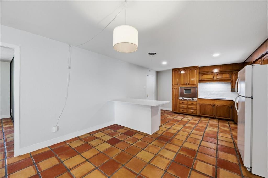 6920 Valhalla Road Fort Worth, TX 76116 - Photo 17 of 27