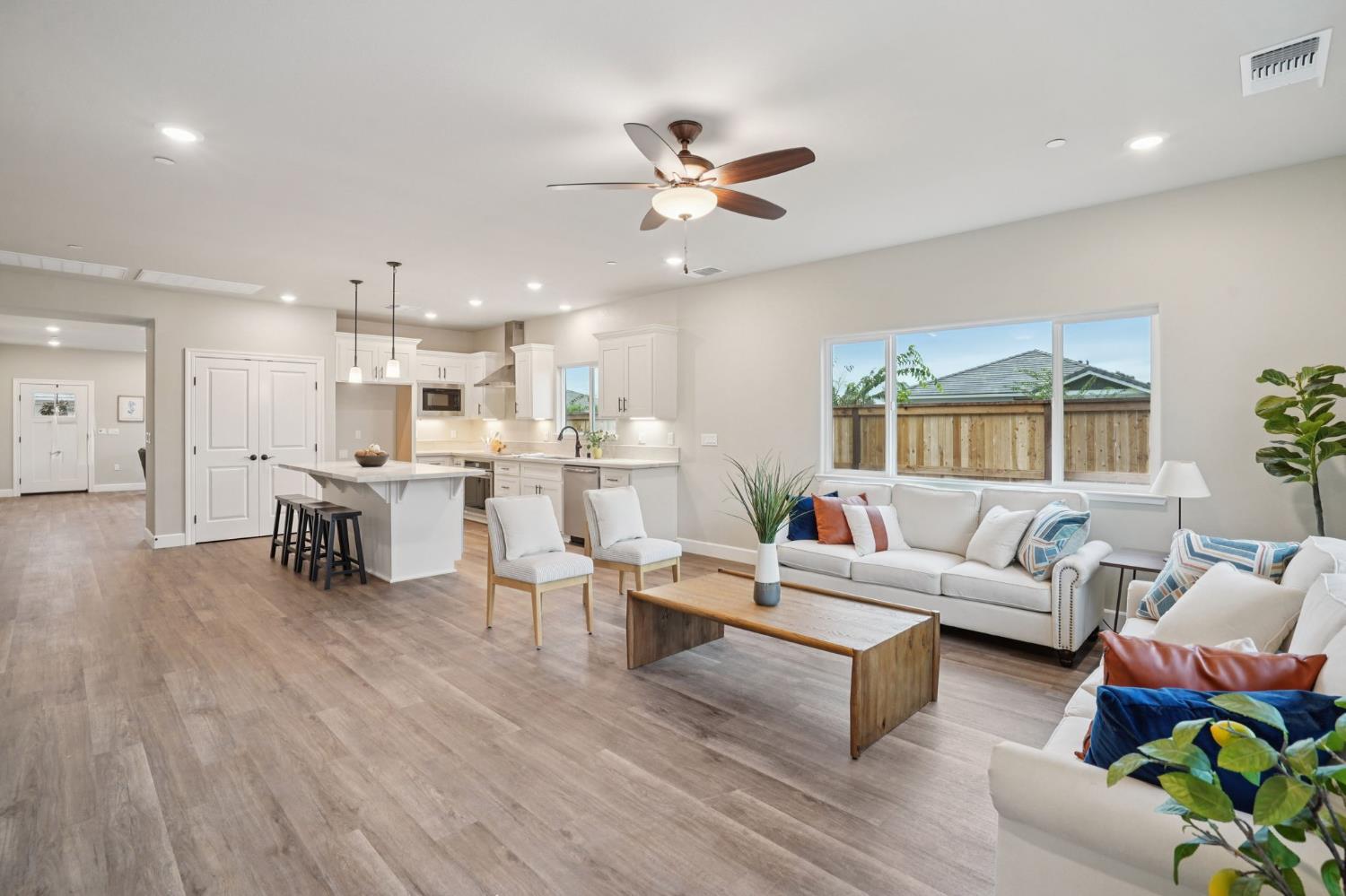 929 Norman Road Galt, CA 95632 - Photo 7 of 14