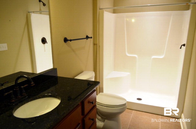 22700 Nana Loop East Silverhill, AL 36576 - Photo 15 of 21 Bathroom 3