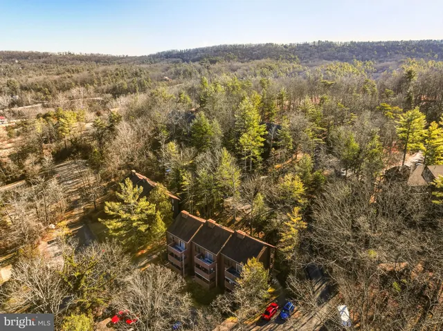 $189,998 | 274 The Hill Road, Unit 13A, Basye, VA 22810