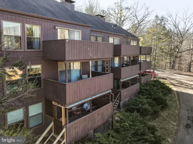 $189,998 | 274 The Hill Road, Unit 13A, Basye, VA 22810