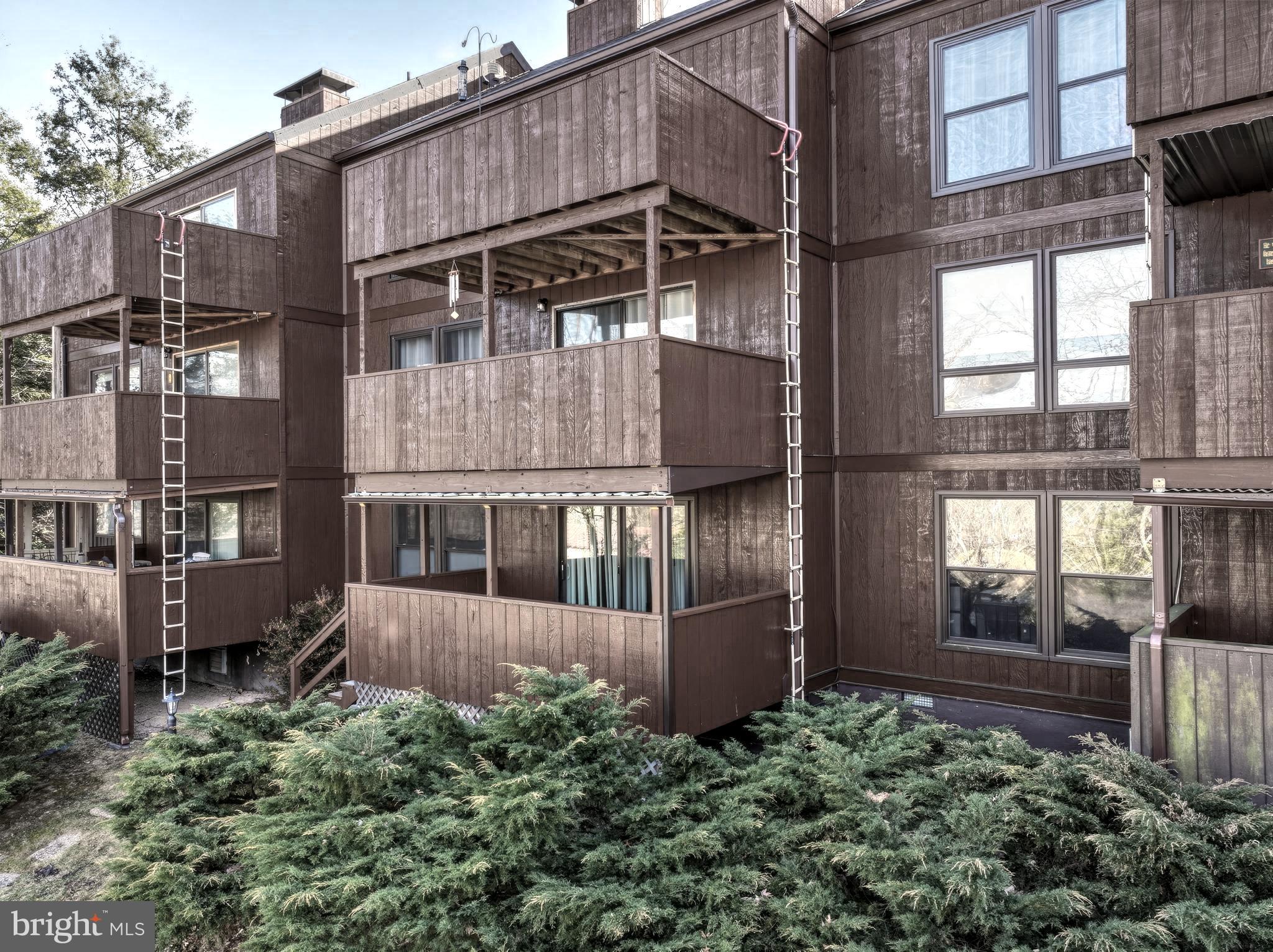 274 The Hill Road, Unit 13A Basye, VA 22810 - Photo 37 of 41 Back