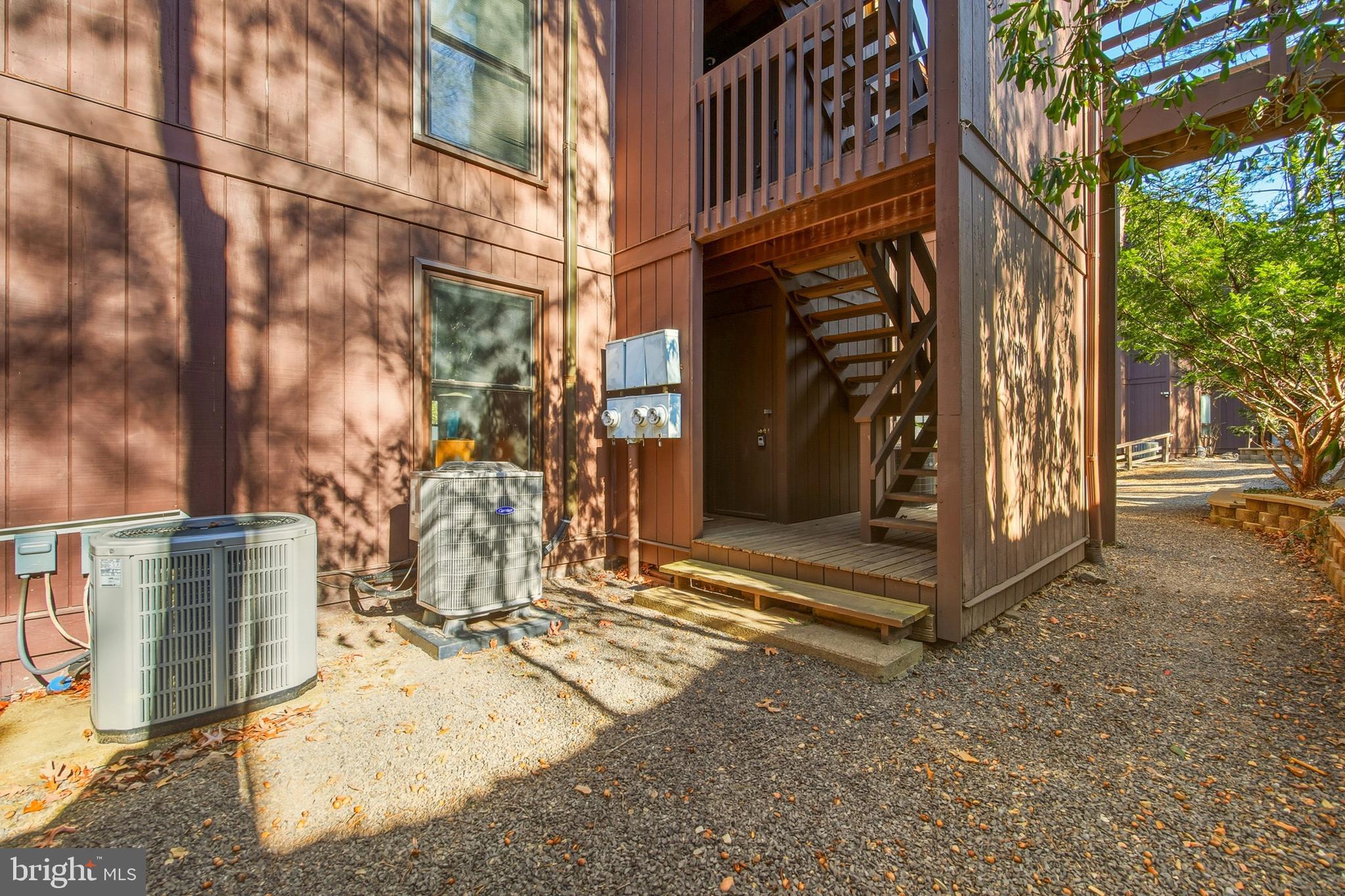 274 The Hill Road, Unit 13A Basye, VA 22810 - Photo 4 of 41 Ground Level