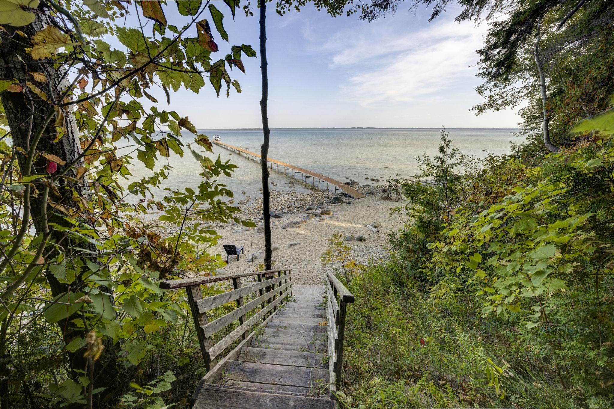931 South Ridgeview Trail, Unit LOT: 96 Suttons Bay, MI 49682 - Photo 46 of 48
