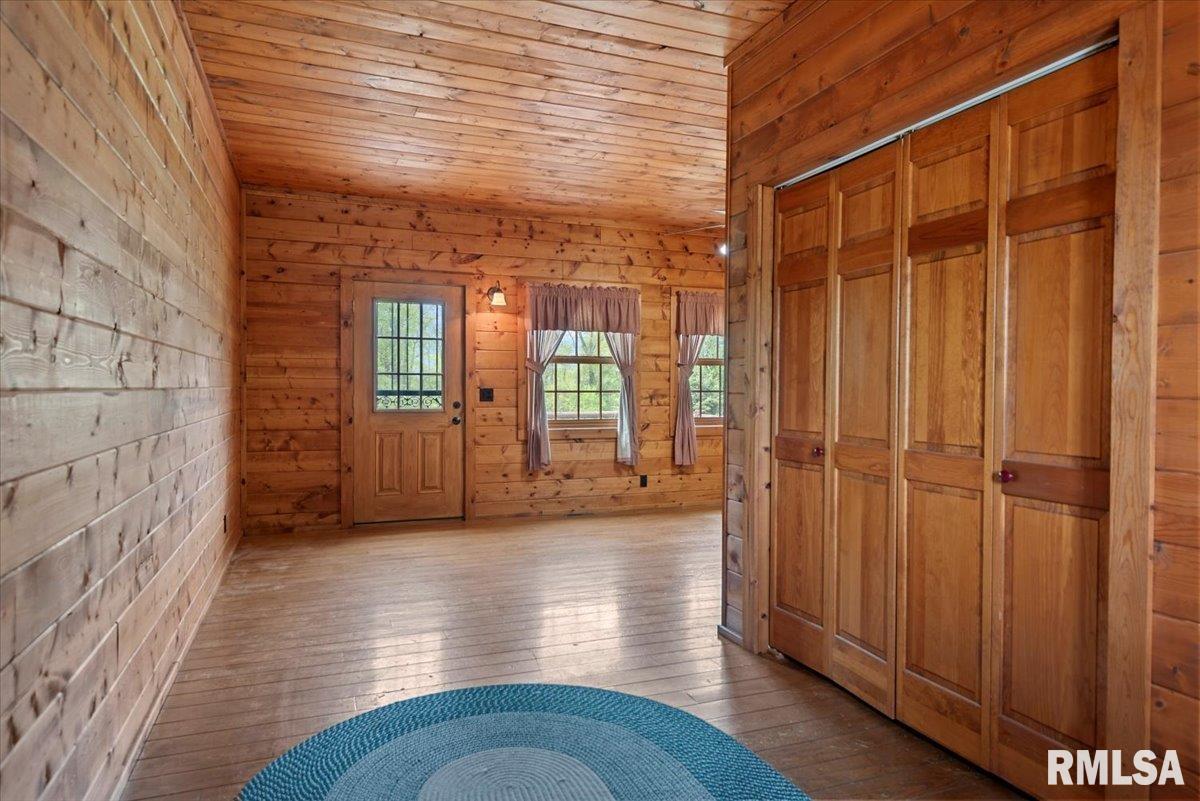 310 Pine Ridge Lane Athens, IL 62613 - Photo 34 of 67