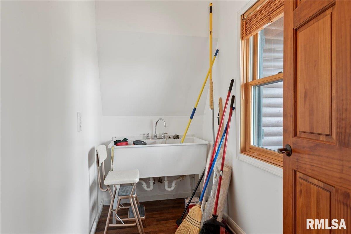 310 Pine Ridge Lane Athens, IL 62613 - Photo 35 of 67