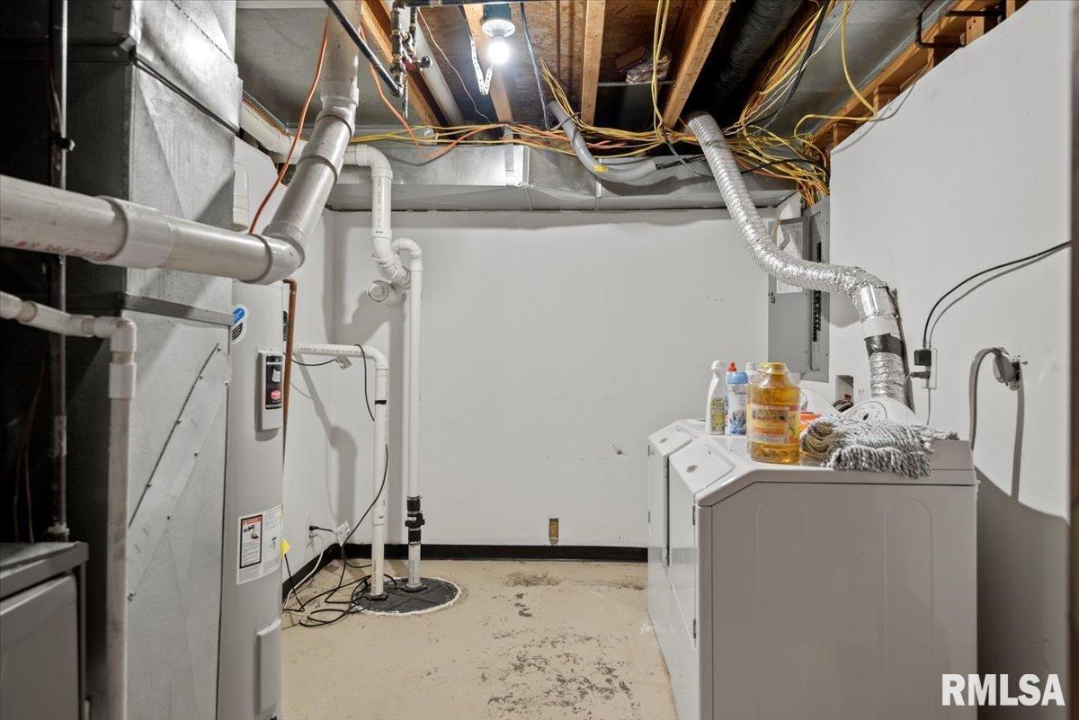 310 Pine Ridge Lane Athens, IL 62613 - Photo 44 of 67