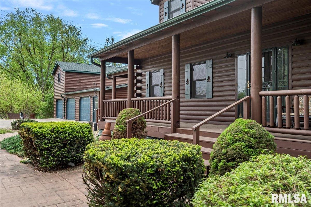 310 Pine Ridge Lane Athens, IL 62613 - Photo 5 of 67