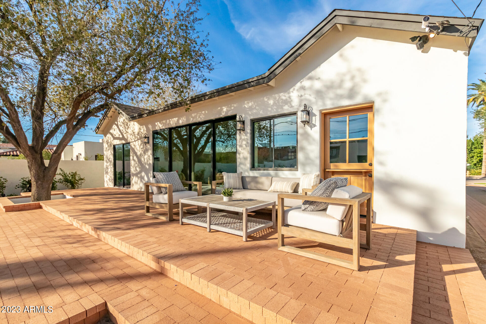 525 West Almeria Road Phoenix, AZ 85003 - Photo 35 of 50 0050-48 - Almeria 525