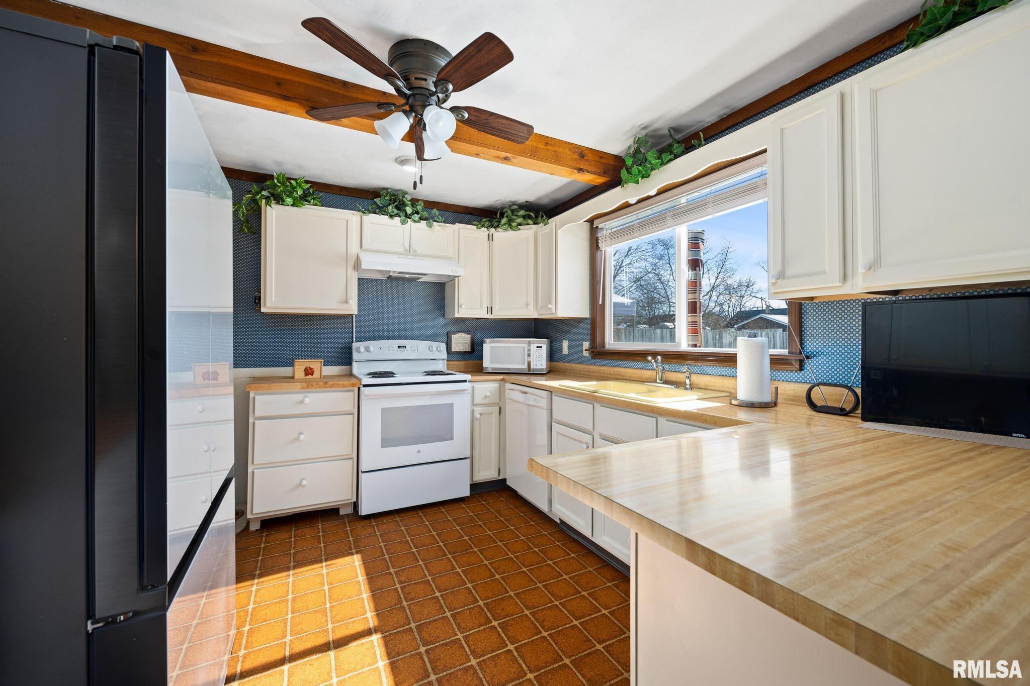 5326 West Monroe Road Peoria, IL 61607 - Photo 6 of 24 Gallery Image 6