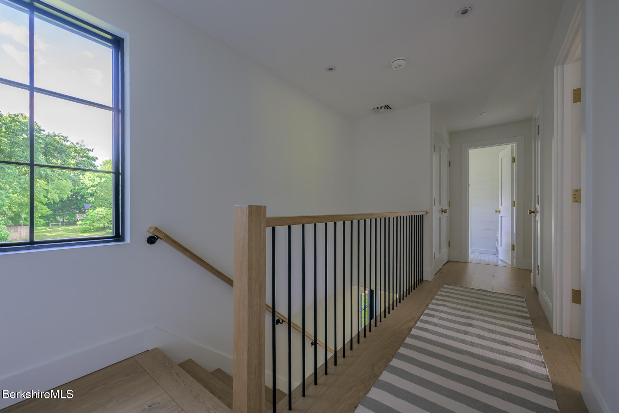 74 Seekonk Cross Road Great Barrington, MA 01230 - Photo 31 of 48 74 Upstairs hall