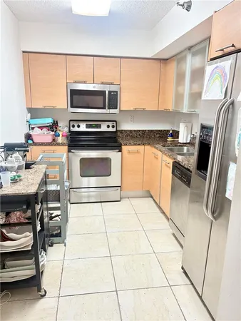$2,750 | 3300 Northeast 191st Street, Unit 1911, Aventura, FL 33180