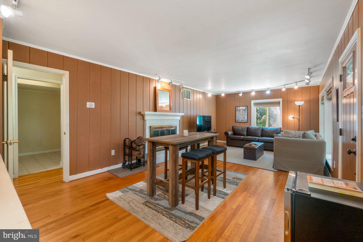 8817 Wolverton Road Baltimore, MD 21234 - Photo 22 of 41 Gallery Image 22