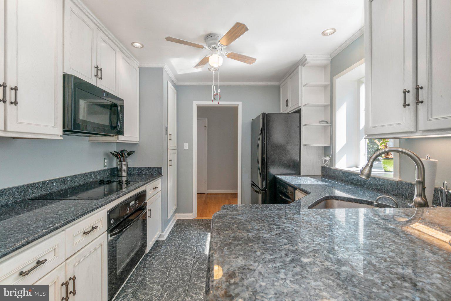 8817 Wolverton Road Baltimore, MD 21234 - Photo 10 of 41 Gallery Image 10