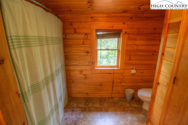 173 Woodby Ridge Road Vilas, NC 28692 - Photo 15 of 25 Gallery Image 15