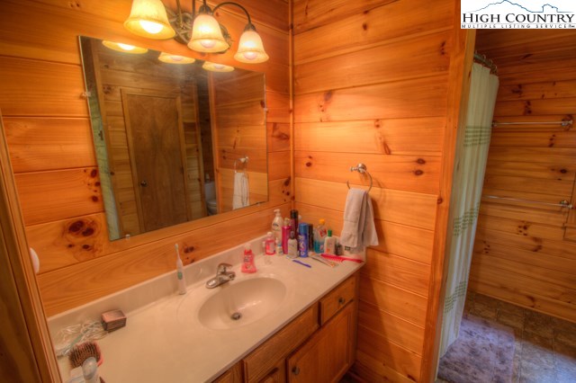 173 Woodby Ridge Road Vilas, NC 28692 - Photo 21 of 25 Gallery Image 21