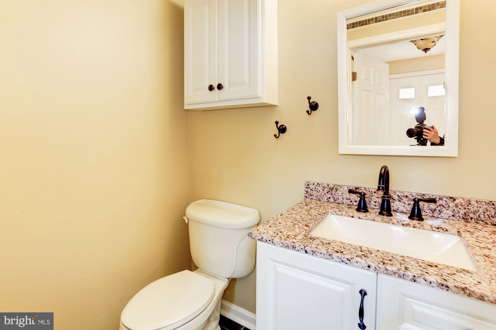 5828 Canvasback Road Burke, VA 22015 - Photo 18 of 39 Gallery Image 18
