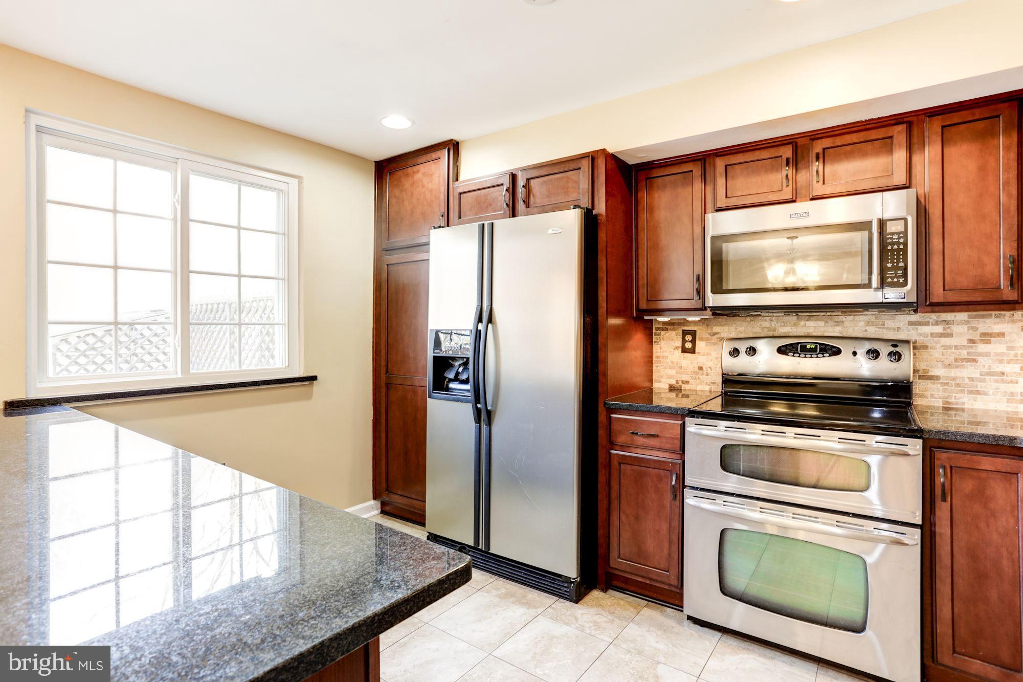 5828 Canvasback Road Burke, VA 22015 - Photo 22 of 39 Gallery Image 22