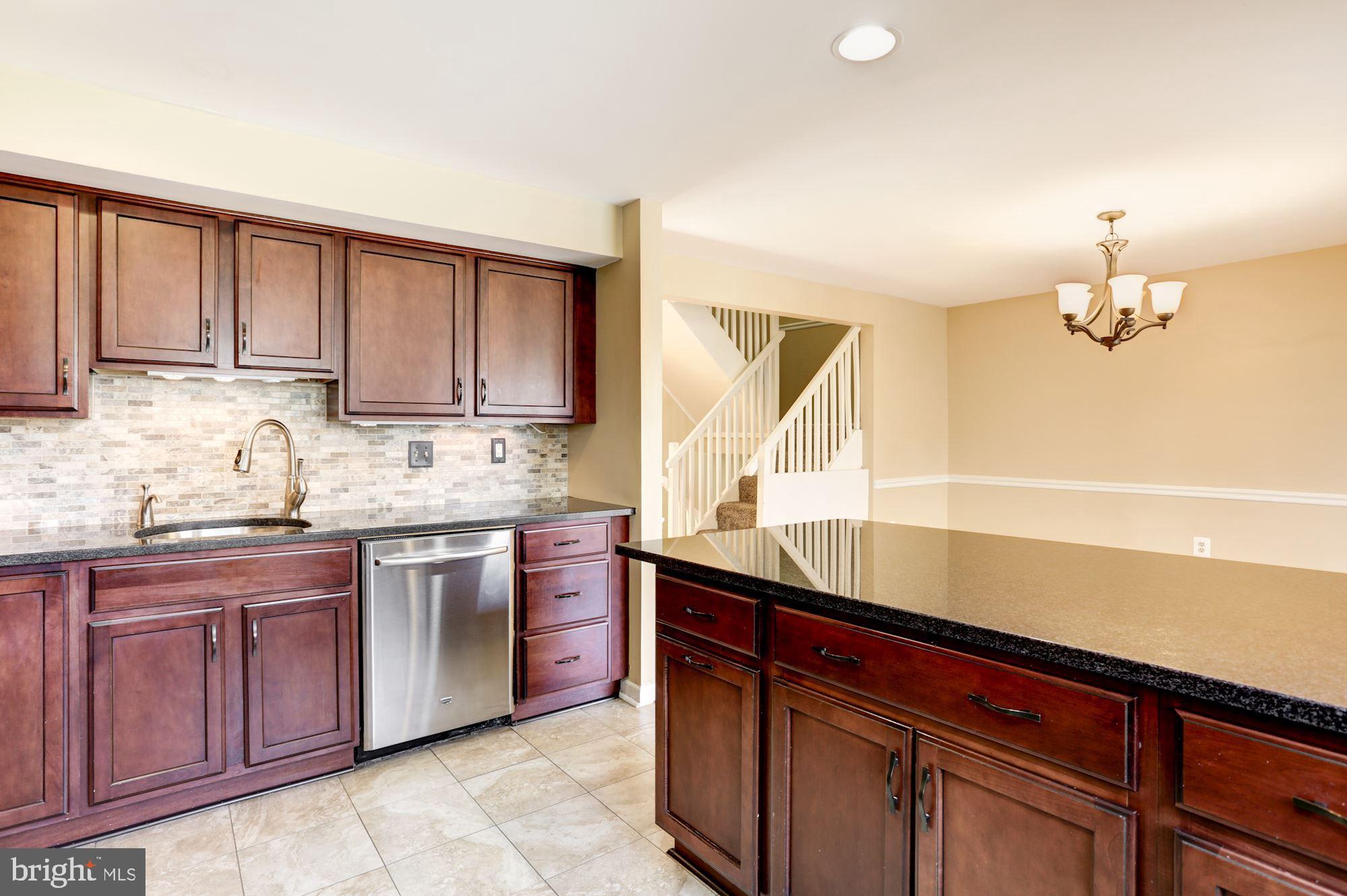 5828 Canvasback Road Burke, VA 22015 - Photo 23 of 39 Gallery Image 23
