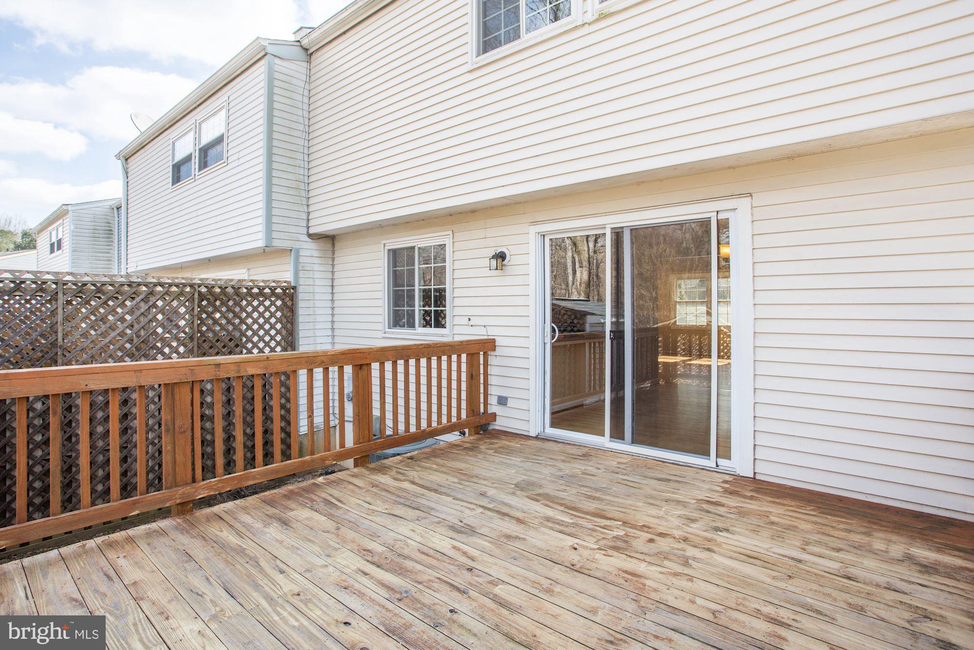 5828 Canvasback Road Burke, VA 22015 - Photo 6 of 39 Gallery Image 6