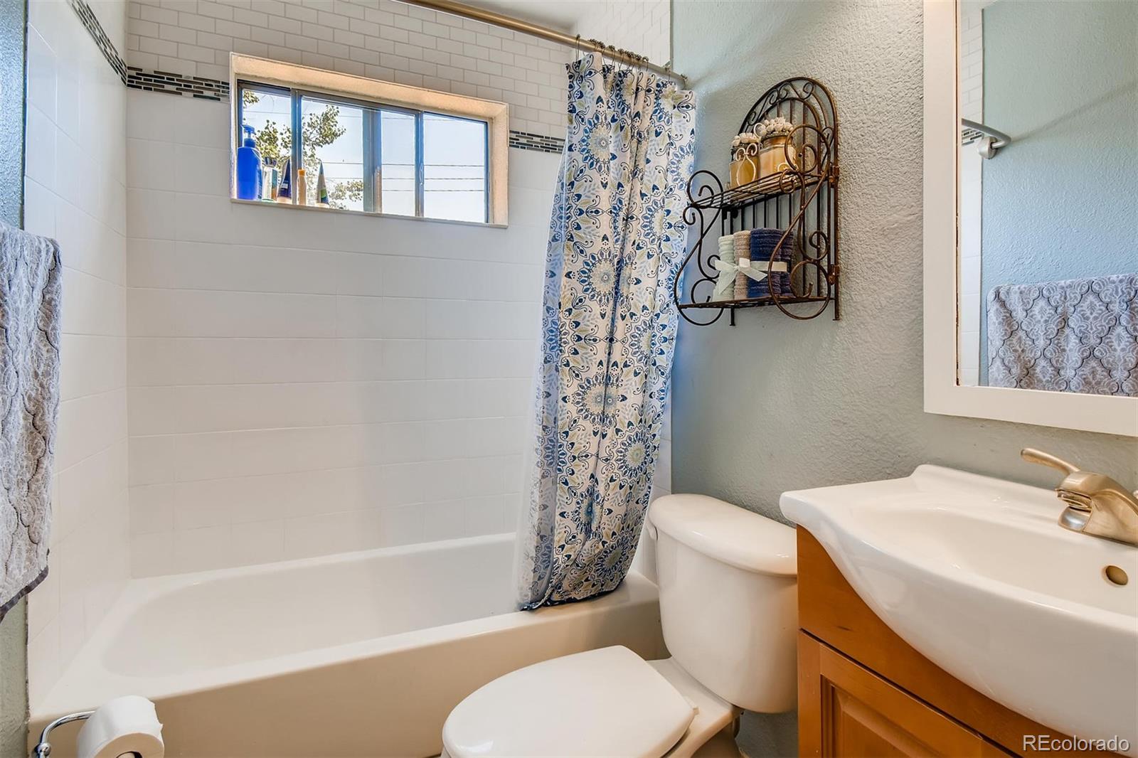 1220 Ruth Drive Thornton, CO 80229 - Photo 14 of 21 Gallery Image 14