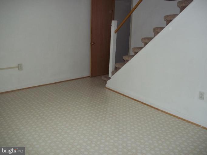 1801 Swansea Road Baltimore, MD 21239 - Photo 12 of 14 Family Room #2