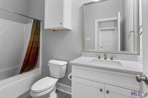 $279,900 | 9562 Creekview Drive, Baton Rouge, LA 70836