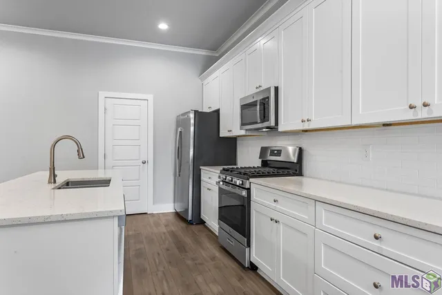 $289,000 | 9562 Creekview Drive, Baton Rouge, LA 70836