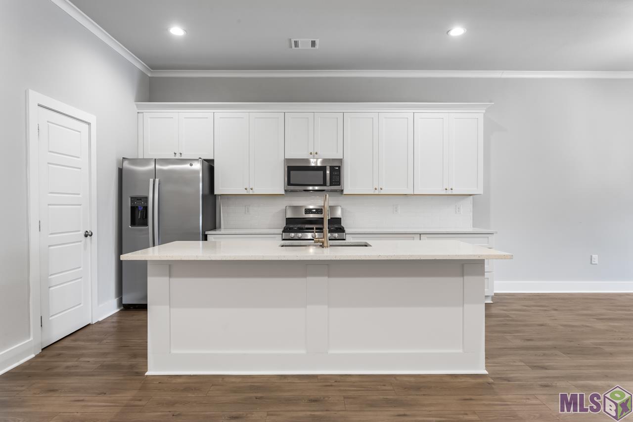 9562 Creekview Drive Baton Rouge, LA 70836 - Photo 5 of 16