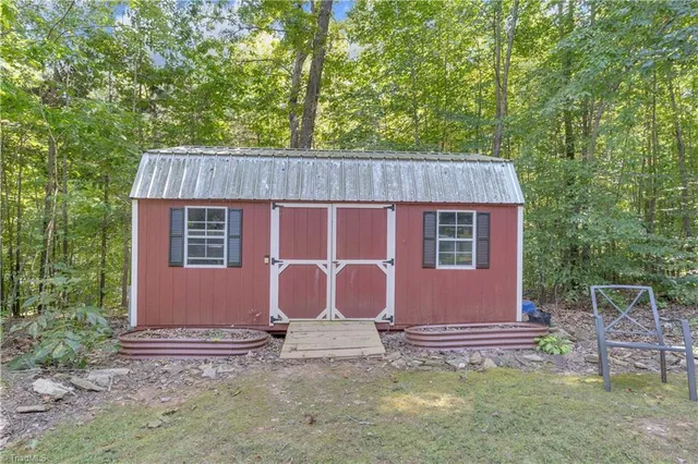 $299,900 | 1564 Walker Road, Asheboro, NC 27205