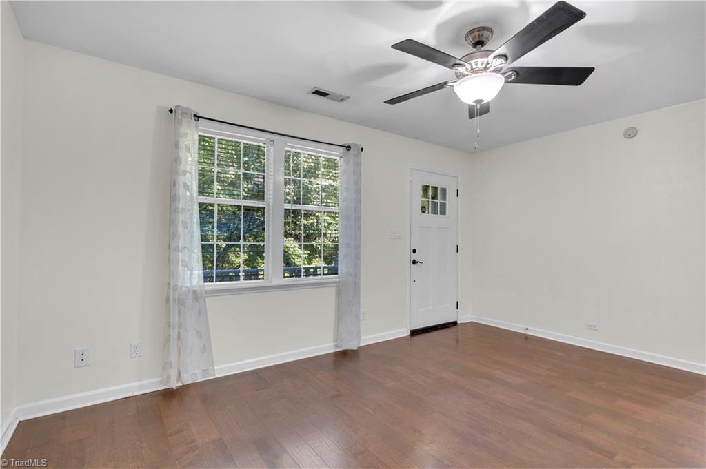 1564 Walker Road Asheboro, NC 27205 - Photo 7 of 41